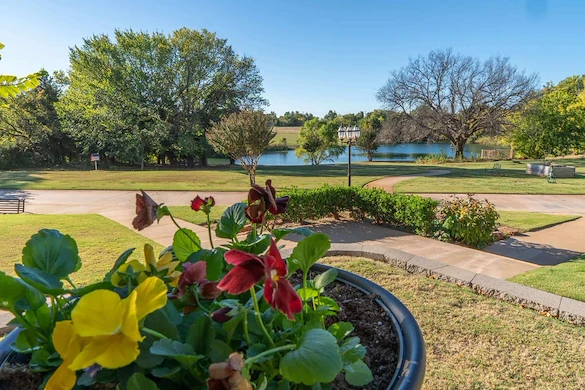 Image of Tealridge Assisted Retirement Community (3)