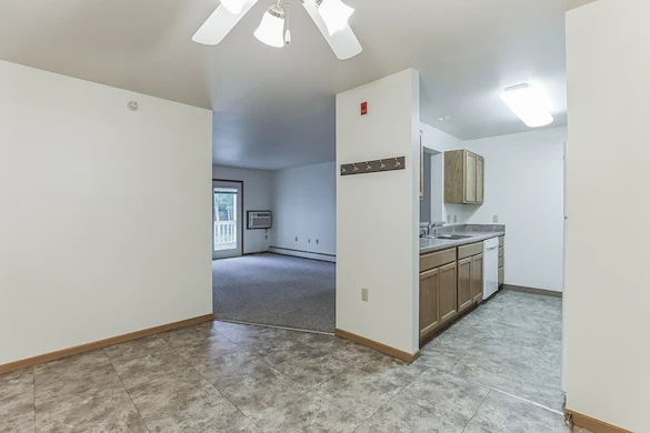 Image of Maple Ridge Apartments (7)