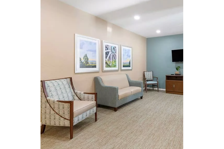 Image of Brookdale Shawnee (6)
