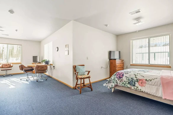 Image of Hayward II (5)