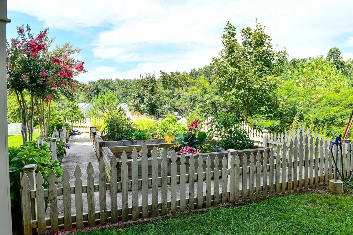 Image of Panola Gardens (2)