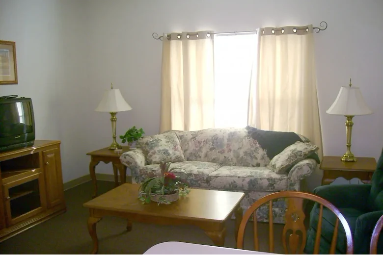 Image of Assisted Living at Miller's Merry Manor Tipton (Autumnwood Village) (3)