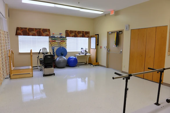 Image of Laurels Of New London (9)