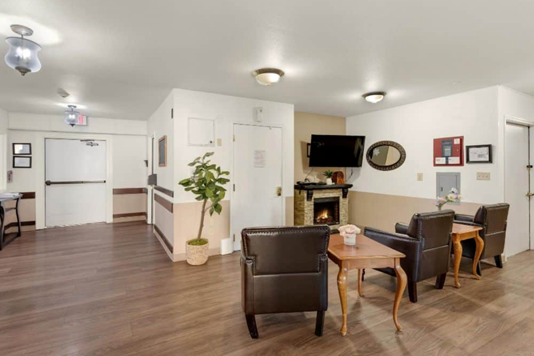 Image of Greenlake Heritage Court (7)