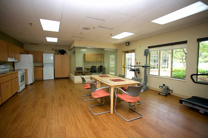 Image of Allison Pointe Healthcare Center (3)