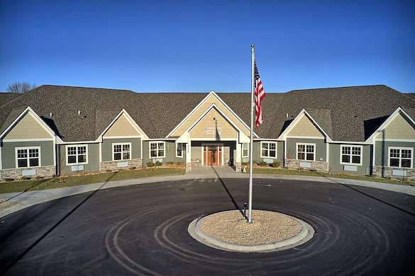 Image of Suite Living Senior Care of Brooklyn Park (2)