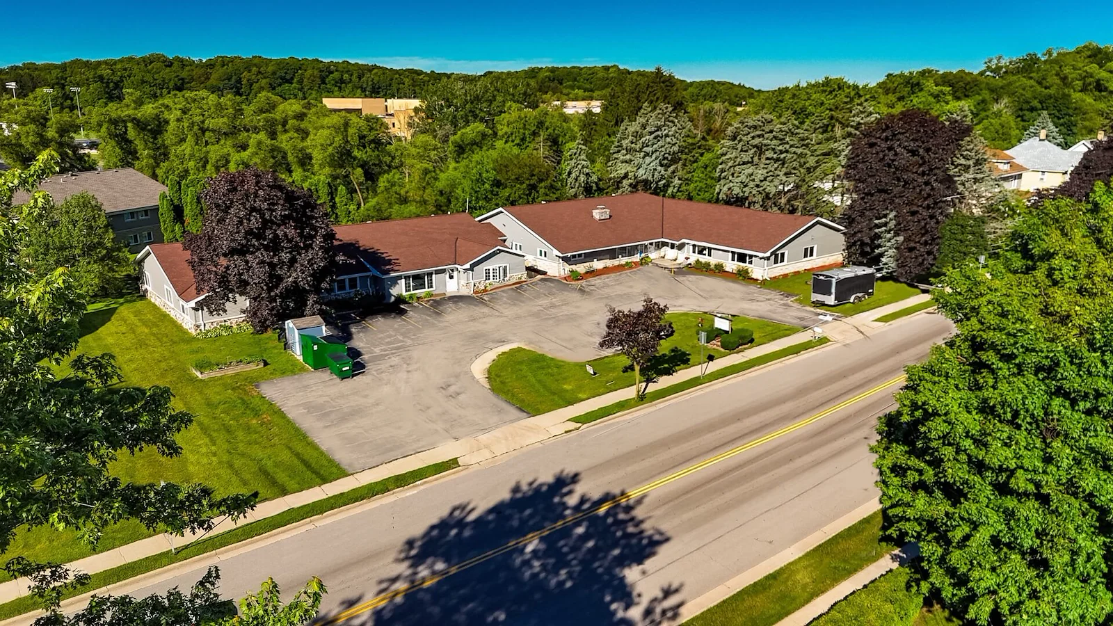 Image of Autumn Oaks (1)