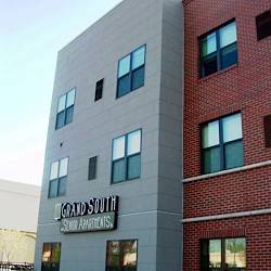 Image of Grand South Senior (2)