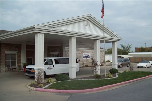 Image of Parkside Manor (1)