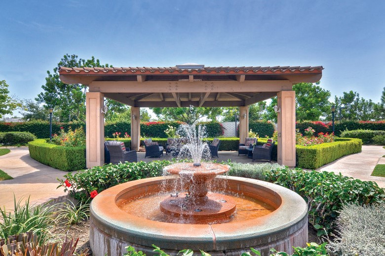 Image of Ivy Park at Cerritos (7)