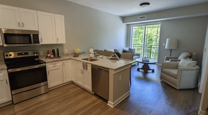 Image of Monark Grove Madison (7)