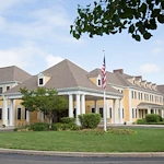 Image of Coachman Square at Woodbridge (1)