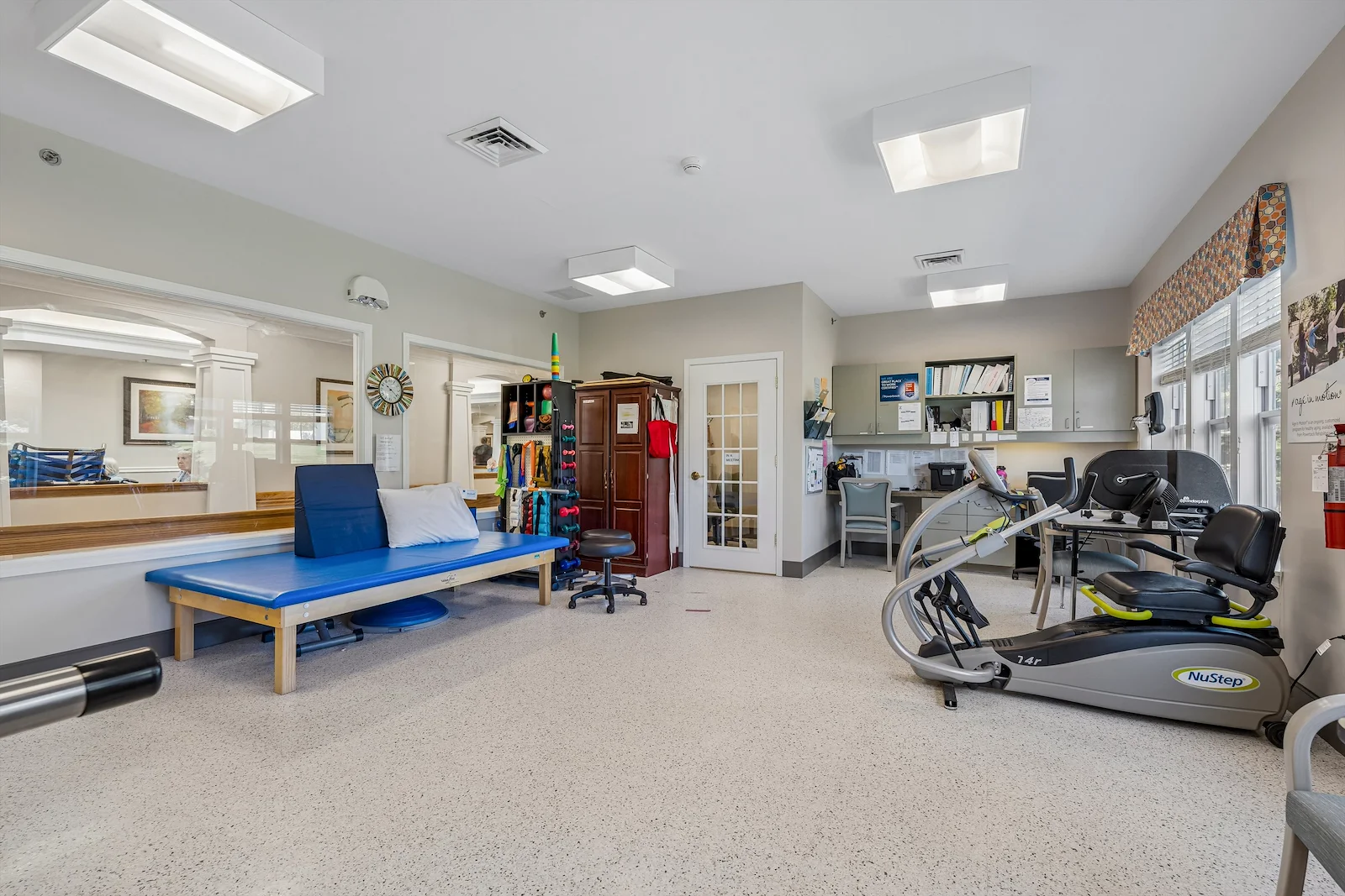 Image of Lake Haven Memory Care (5)