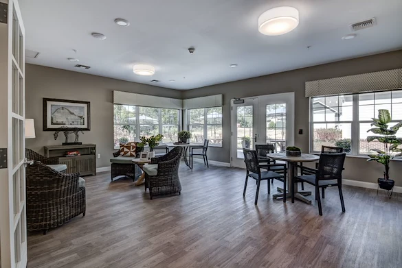 Image of Azura Memory Care and Assisted Living of Brookfield (5)