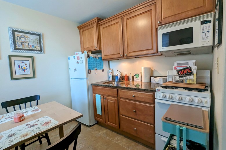Image of Plum Landing Retirement Community (4)