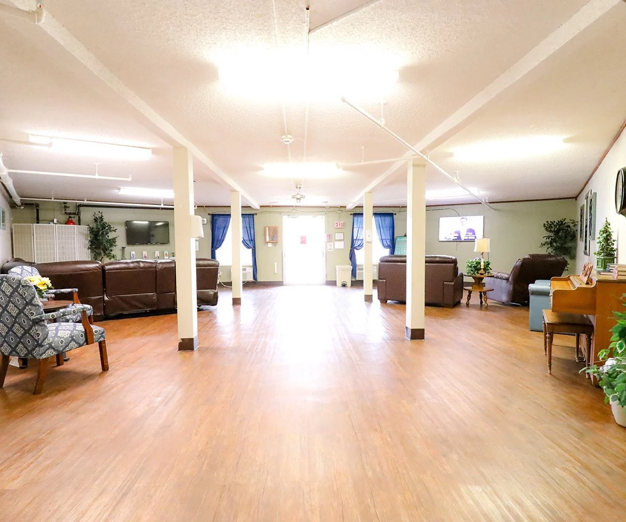 Image of Cass Valley Healthcare Center (3)