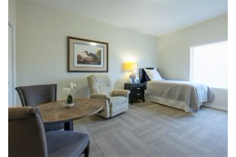 Image of SummerHouse Bay Cove (9)