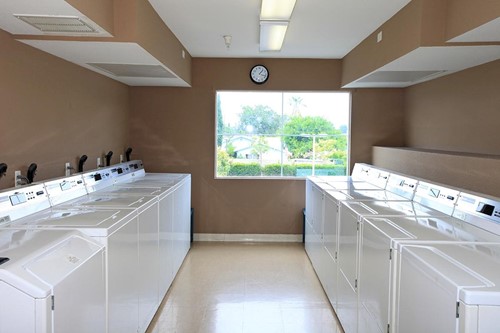 Image of Sungrove Senior Apartment Homes (10)