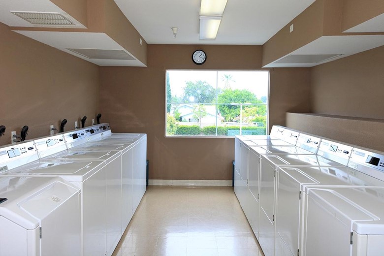 Image of Sungrove Senior Apartment Homes (10)
