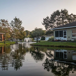 Image of Water's Edge of Bradenton (3)