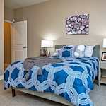 Independent living, assisted living, memory care, and respite care at Broadwell Senior Living – Plymouth in Plymouth, MN, apartment bedroom