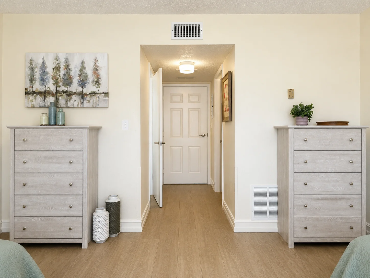Image of The Oakview Assisted Living & Memory Care (10)