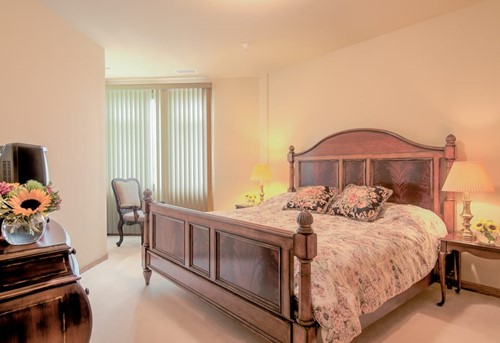 Image of New Perspective Senior Living | Island Shores (5)