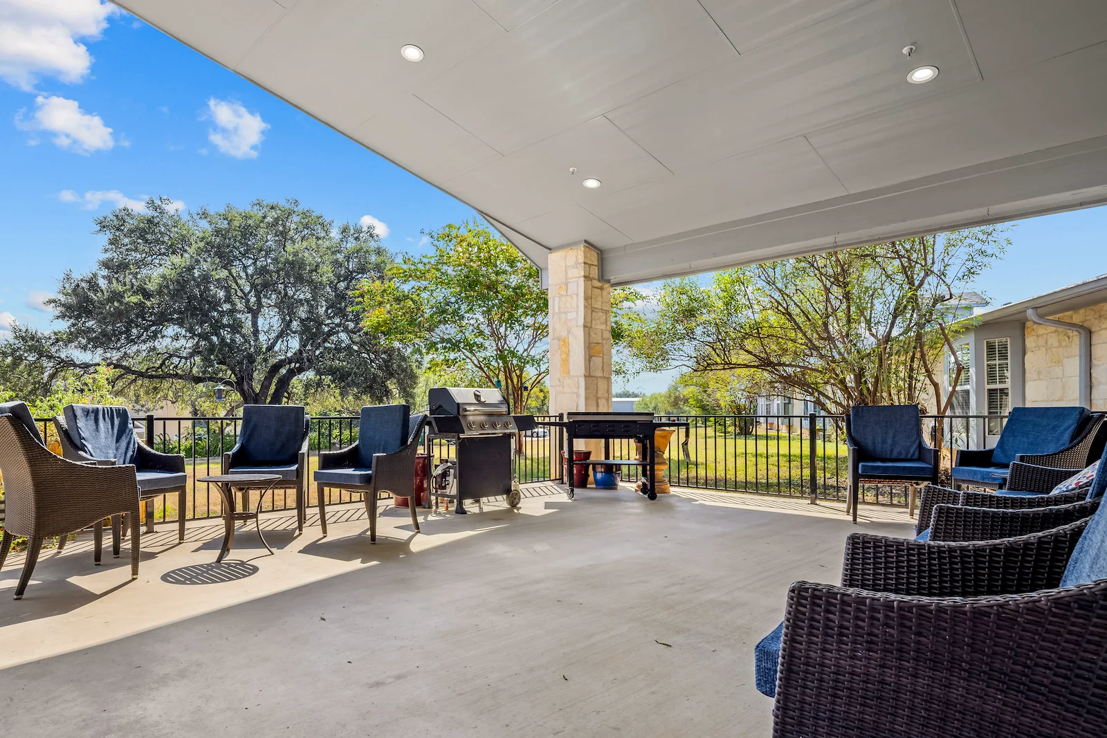 Image of Gateway Villas & Gateway Gardens (9)