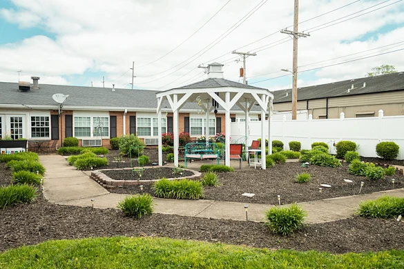 Image of Signature Healthcare Of Bowling Green (2)