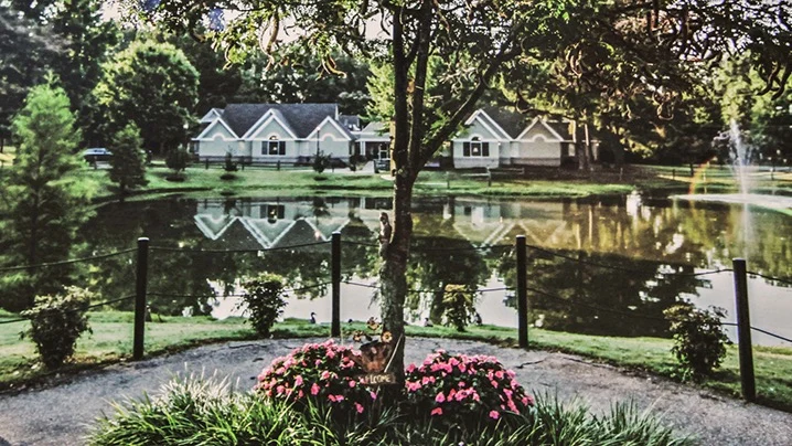 Image of Foxbridge Senior Living (1)