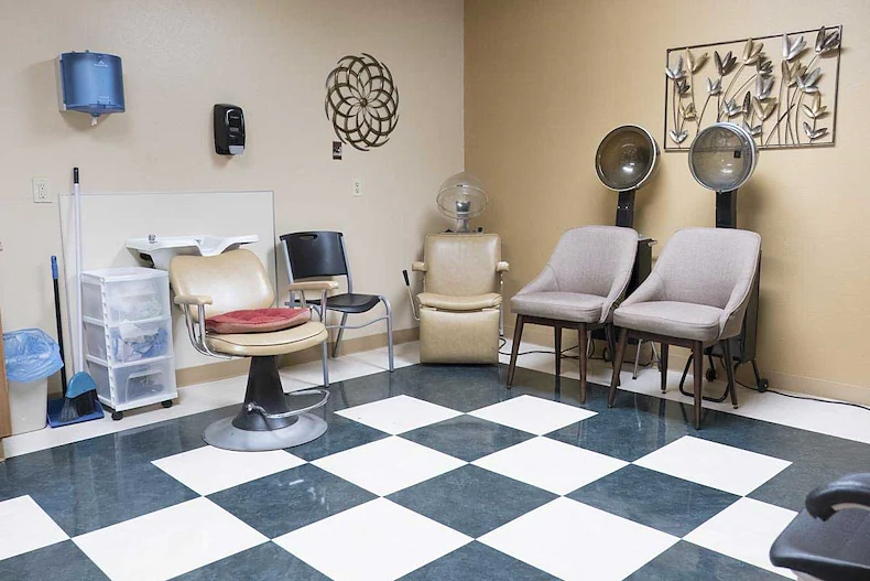 Image of Walnut House (7)