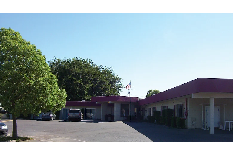 Image of San Luis Care Center (1)