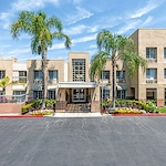 Image of Park Plaza (1)