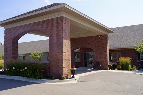 Image of Linden Square Assisted Living Center (1)