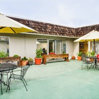Image of Gilroy Healthcare & Rehabilitation Center (5)