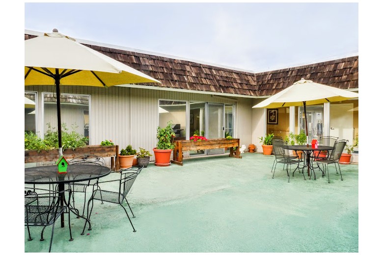 Image of Gilroy Healthcare & Rehabilitation Center (5)