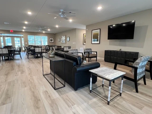 Image of Manor Lake Snellville - Now Open (4)