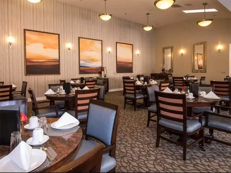 Image of Meadow Oaks of Roseville (5)