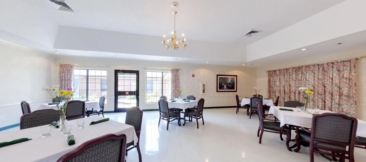 Image of The Oaks - Carrollton (Skilled Nursing) (3)