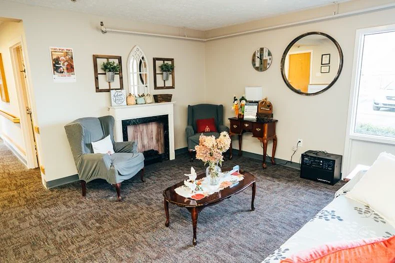 Image of Lyndon Crossing (6)