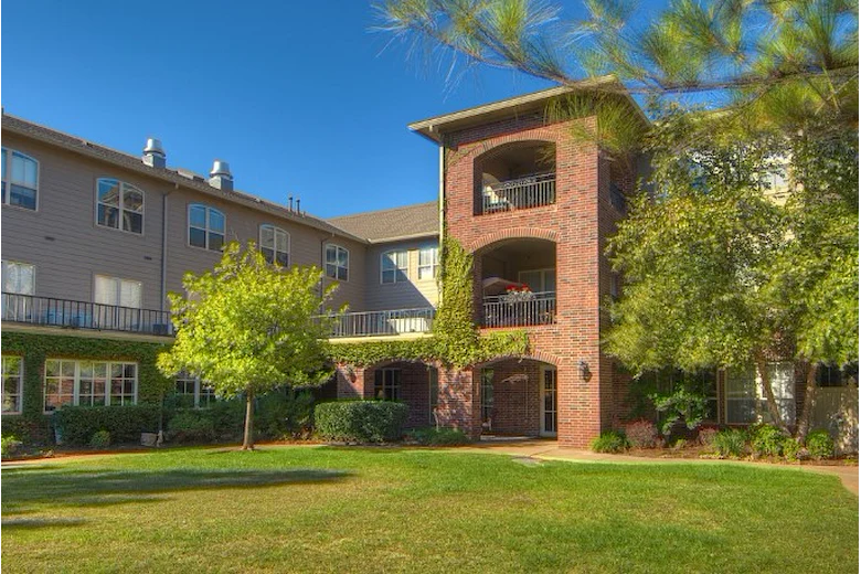 Image of The Mansion at Waterford Assisted Living (10)