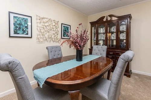Image of Village Manor in Bowling Green (4)