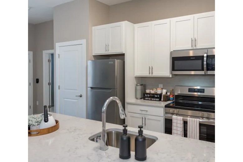Image of Acclaim at Cary Pointe (1)