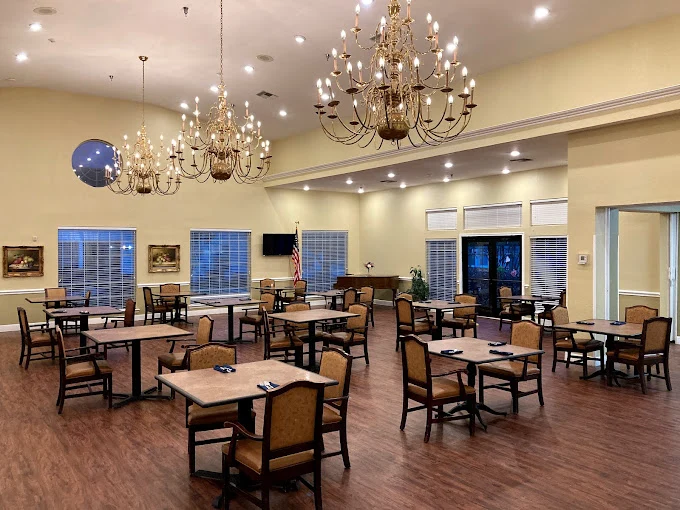 Image of Silver Creek Garland (2)