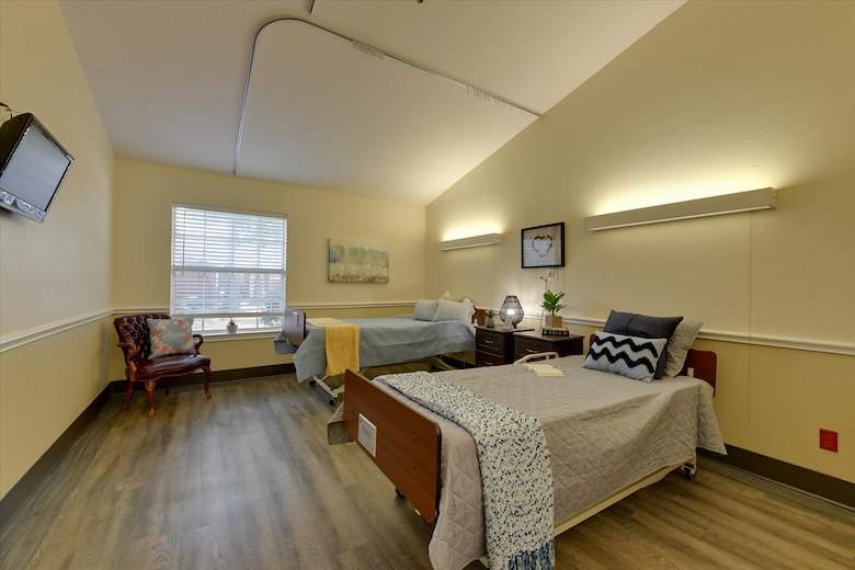 Image of The Village at Heritage Oaks (6)