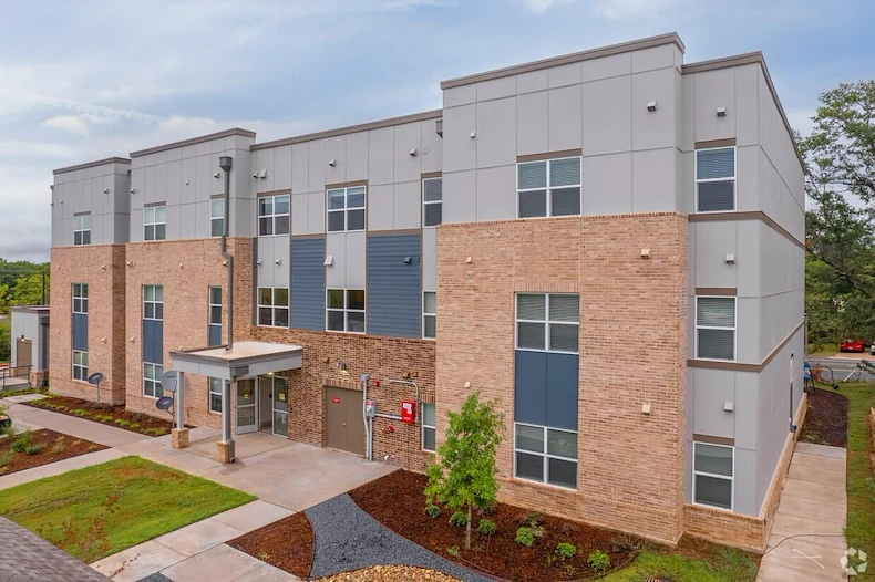 Image of Reserve at Sulphur Springs (1)