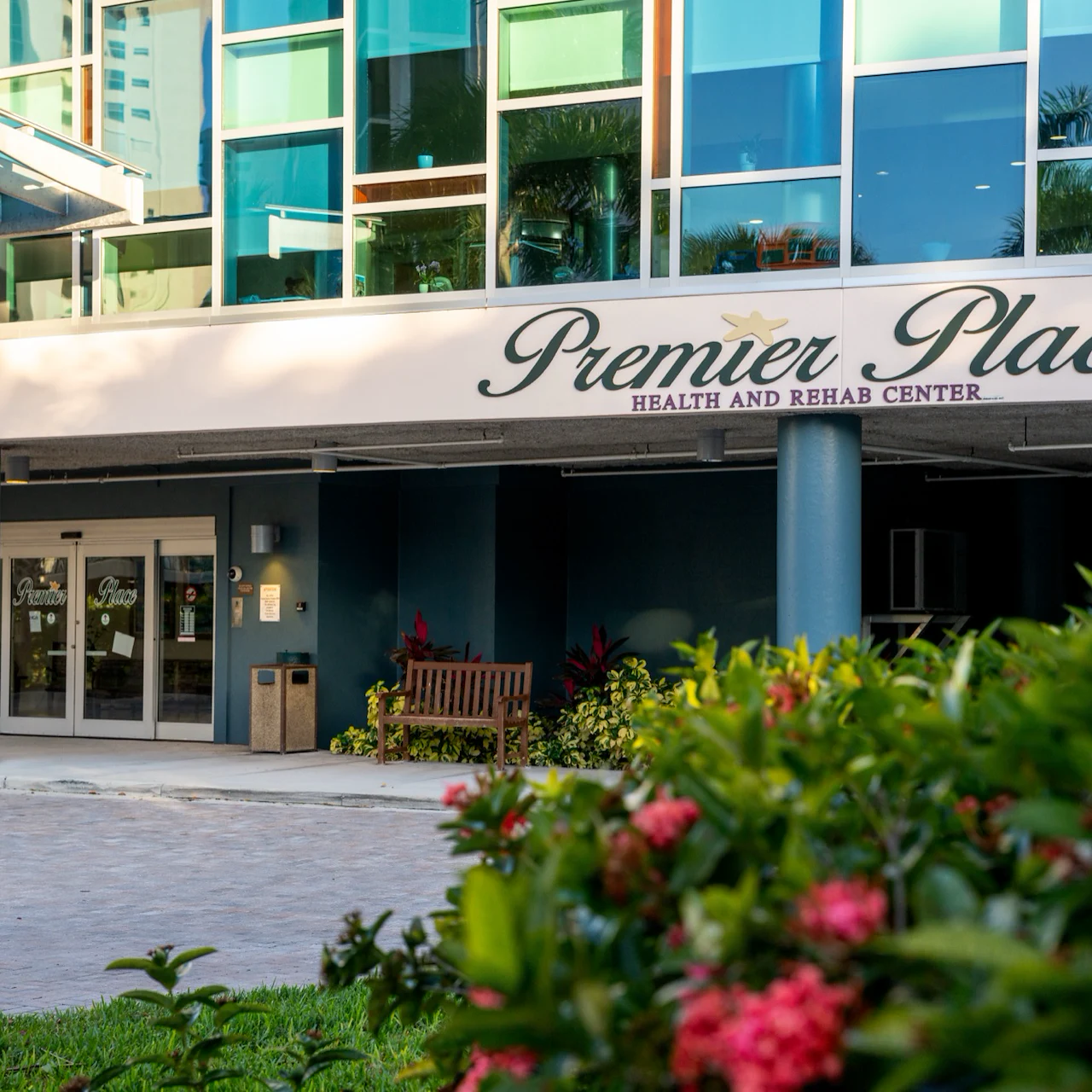 Image of Premier Place At The Glenview (2)
