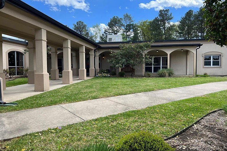 Image of Meadowview Health & Rehab Center (1)