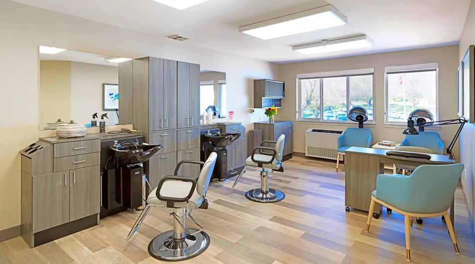 Image of Holiday Valencia Commons (8)