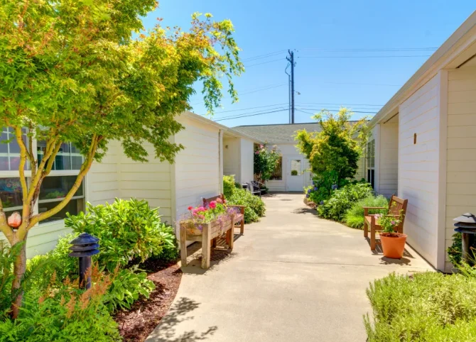 Image of Callahan Court Memory Care (9)